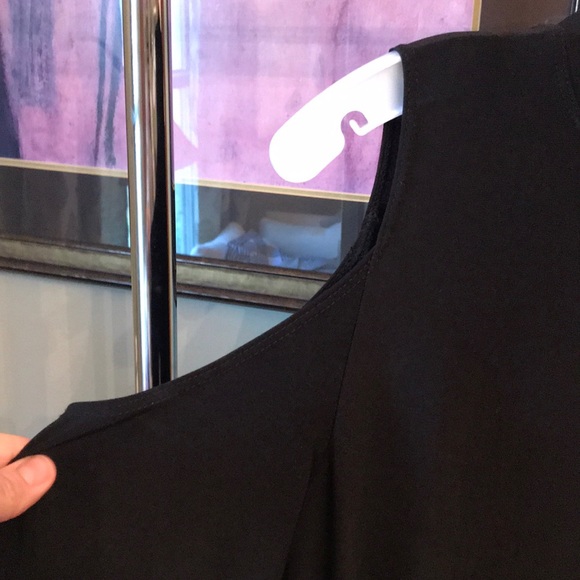 Black cold should lbd with mock neckline - Picture 4 of 4